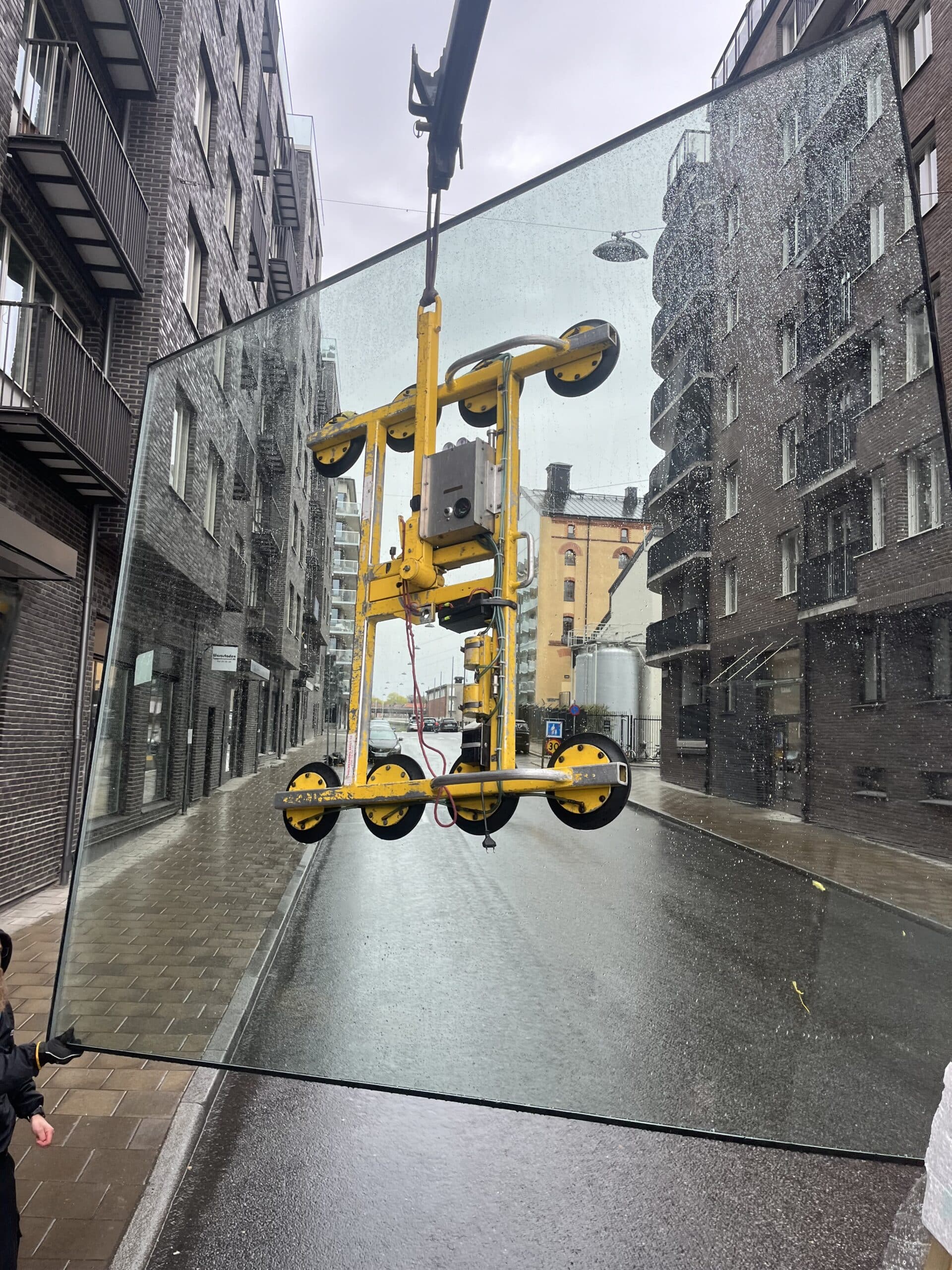 Måttbeställd spegel med led belysning